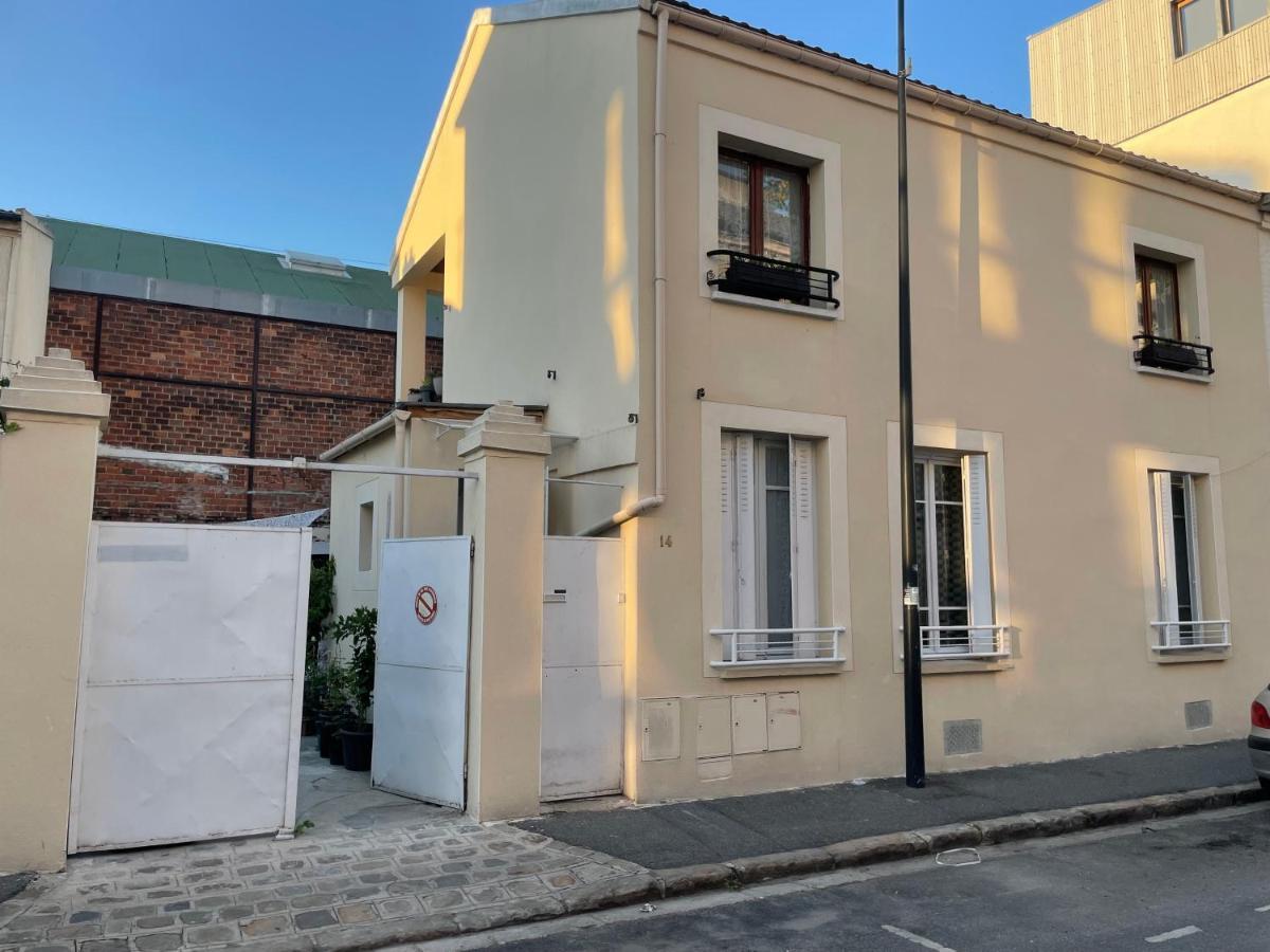 Agreable Appartement Dans Une Maison Saint-Denis  Exterior foto
