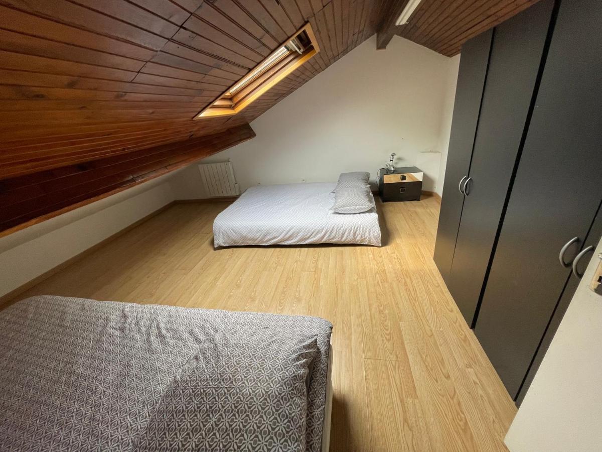 Agreable Appartement Dans Une Maison Saint-Denis  Exterior foto