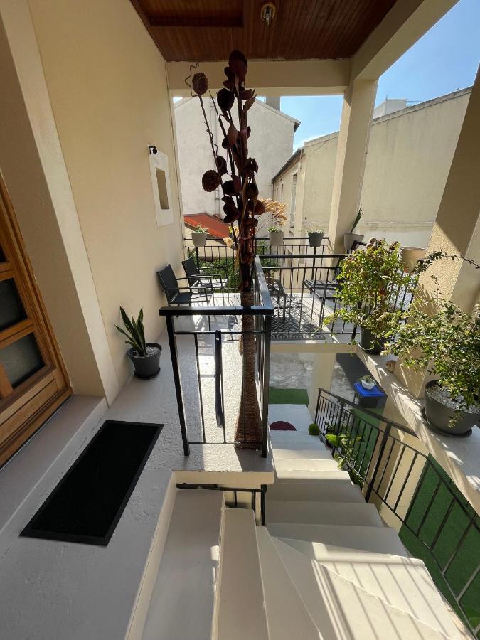 Agreable Appartement Dans Une Maison Saint-Denis  Exterior foto